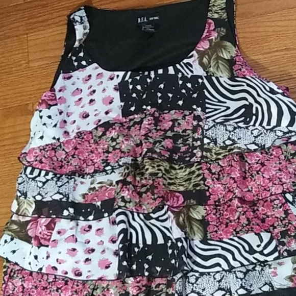 Tank top - Picture 3 of 4